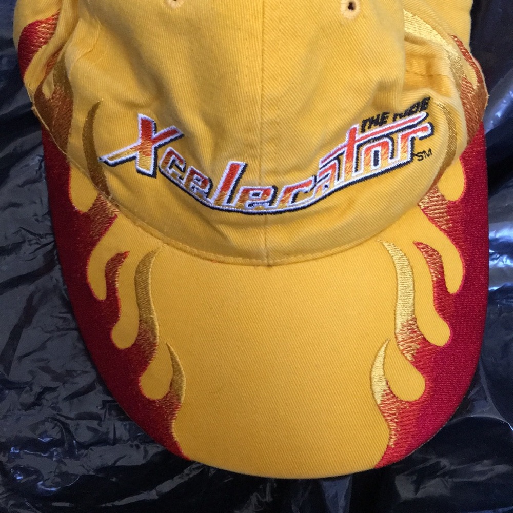 Unique ball cap medium/large - Picture 2 of 4